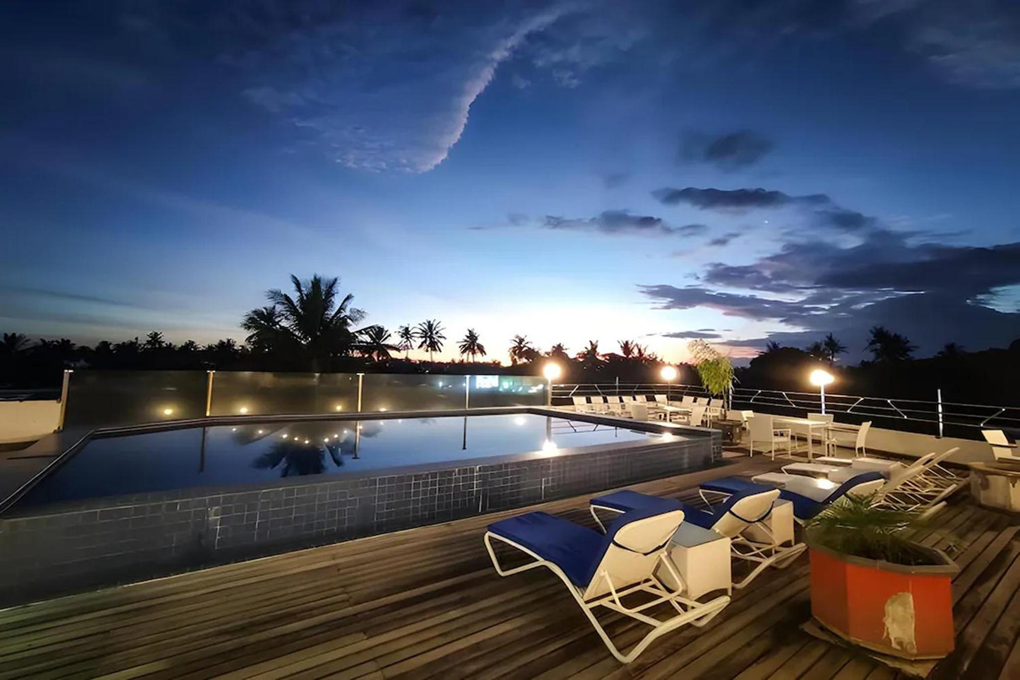 Taman Unique Hotel Senggigi Zewnętrze zdjęcie